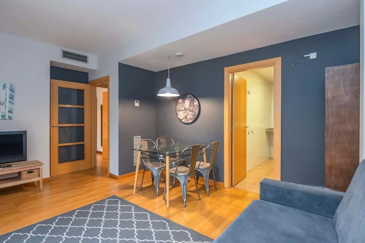 2 Bedroom With Balcony In Eixample 1-1 Barcellona Spagna