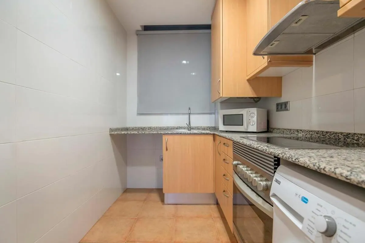 2 Bedroom With Balcony In Eixample 1-1 Barcelona Apartment